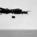 RAF bombardeert de dam.