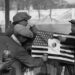 Parijse arbeiders vieren de verkiezingsoverwinning van F.D. Roosevelt, 1932.