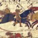Odo voert het Normandische leger aan. Detail van het Tapijt van Bayeux.