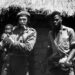 Che Guevara (links) in Congo, 1965.