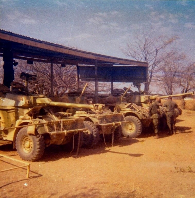 Zuid-Afrikaanse voertuigen staan klaar voor Operatie Savannah