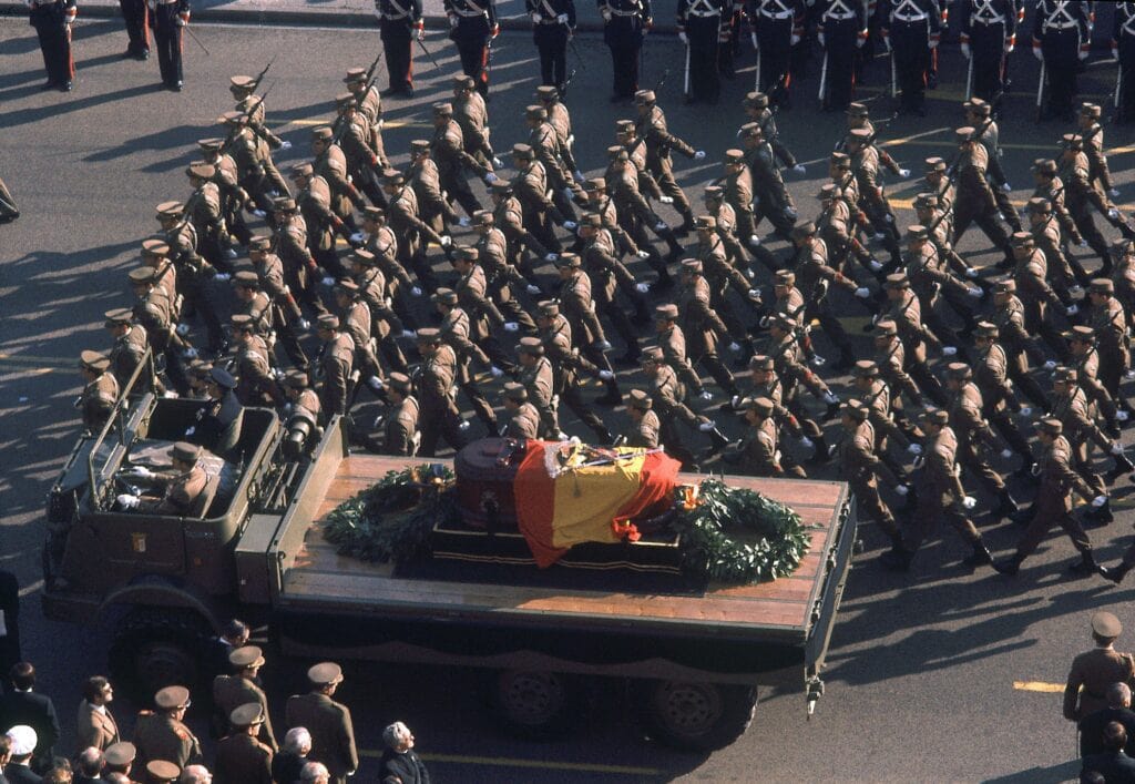 Begrafenis van dictator Francisco Franco in 1975