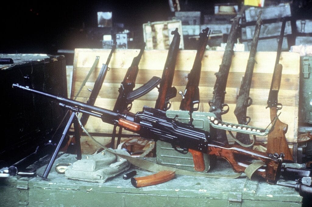 Sovjetwapens gevonden in Grenada