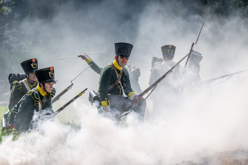 Een re-enactment uit de documentaire Unsung Heroes Of Waterloo