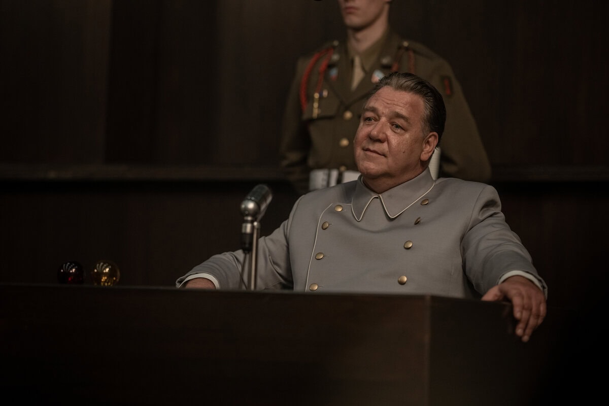 Russell Crowe speelt oorlogsmisdadiger Hermann Göring in de film Nuremberg