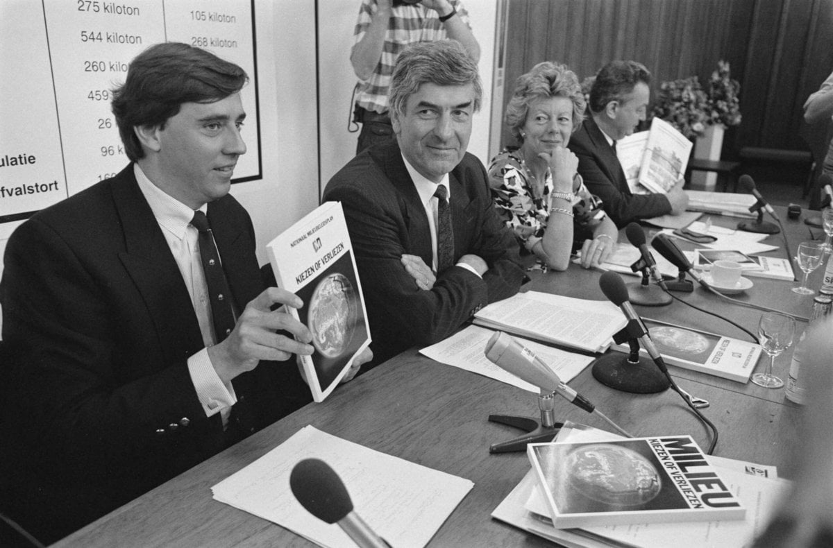 Ed Nijpels bij Presentatie Nationaal Milieubeleidsplan, 25 mei 1989