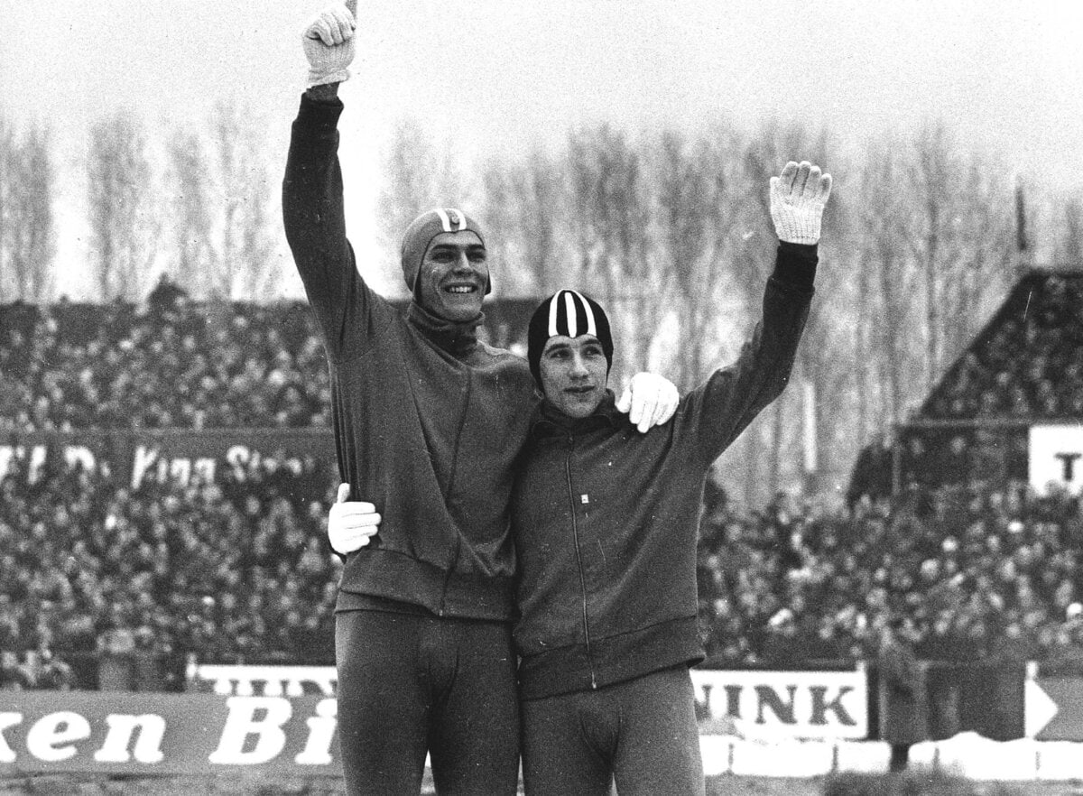 Ard Schenk en Kees Verkerk op de schaatsbaan