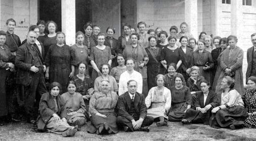 Eerste vrouwen in de Nederlandse politiek