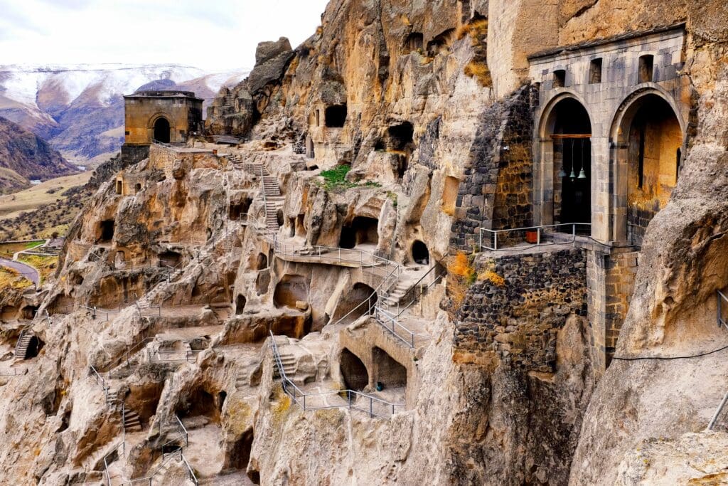De grotstad Vardzia in het zuiden van Georgië, gesticht door koningin Tamar in 1185.
