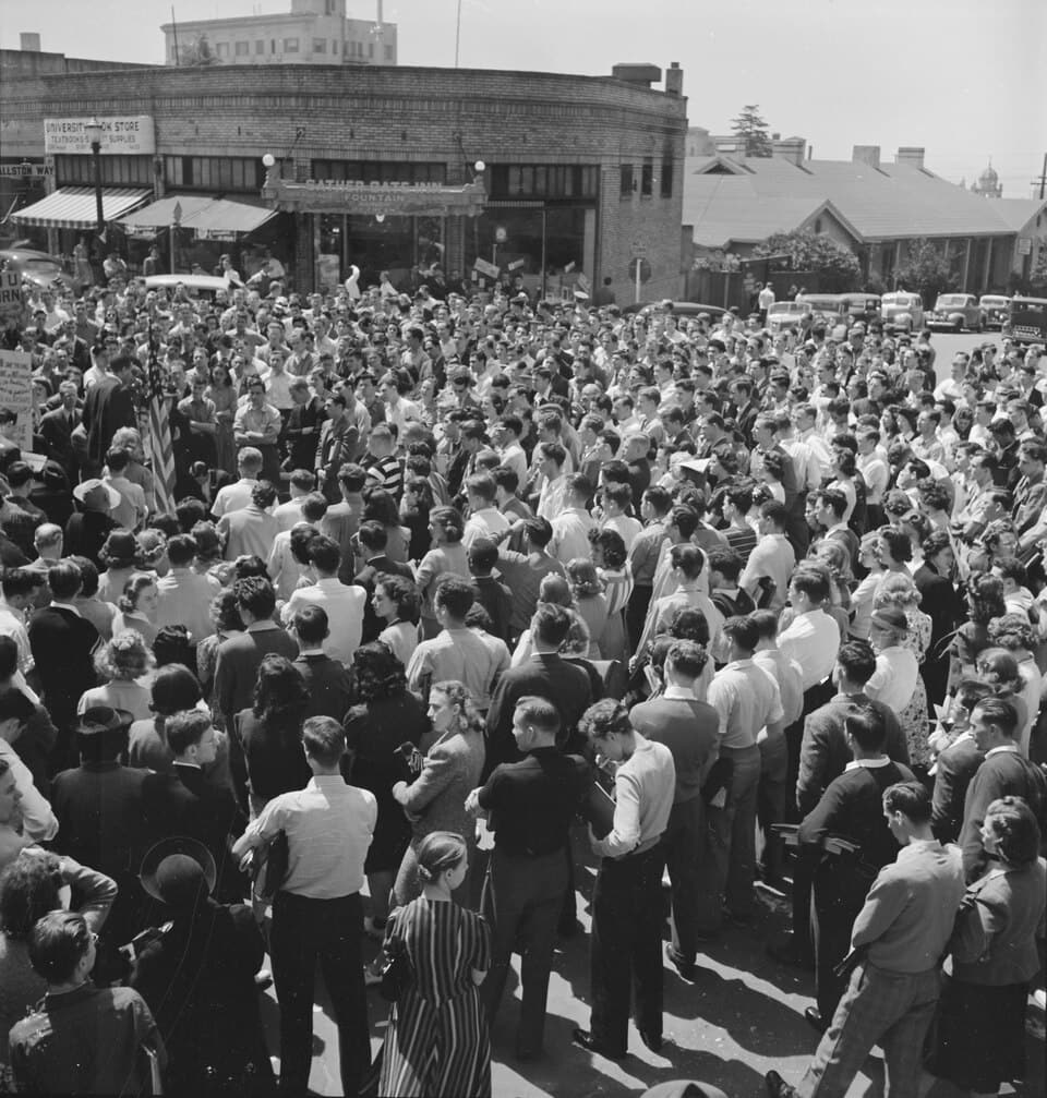 Studenten aan de University of California protesteren tegen Amerikaanse inmenging in de oorlog, april 1940