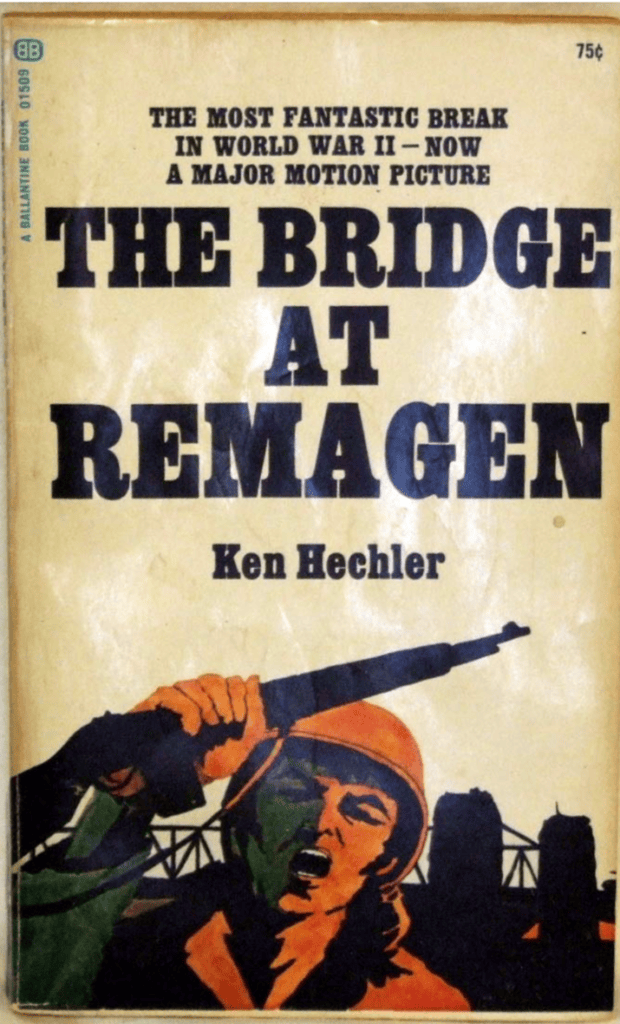 Het boek The bridge at Remagen