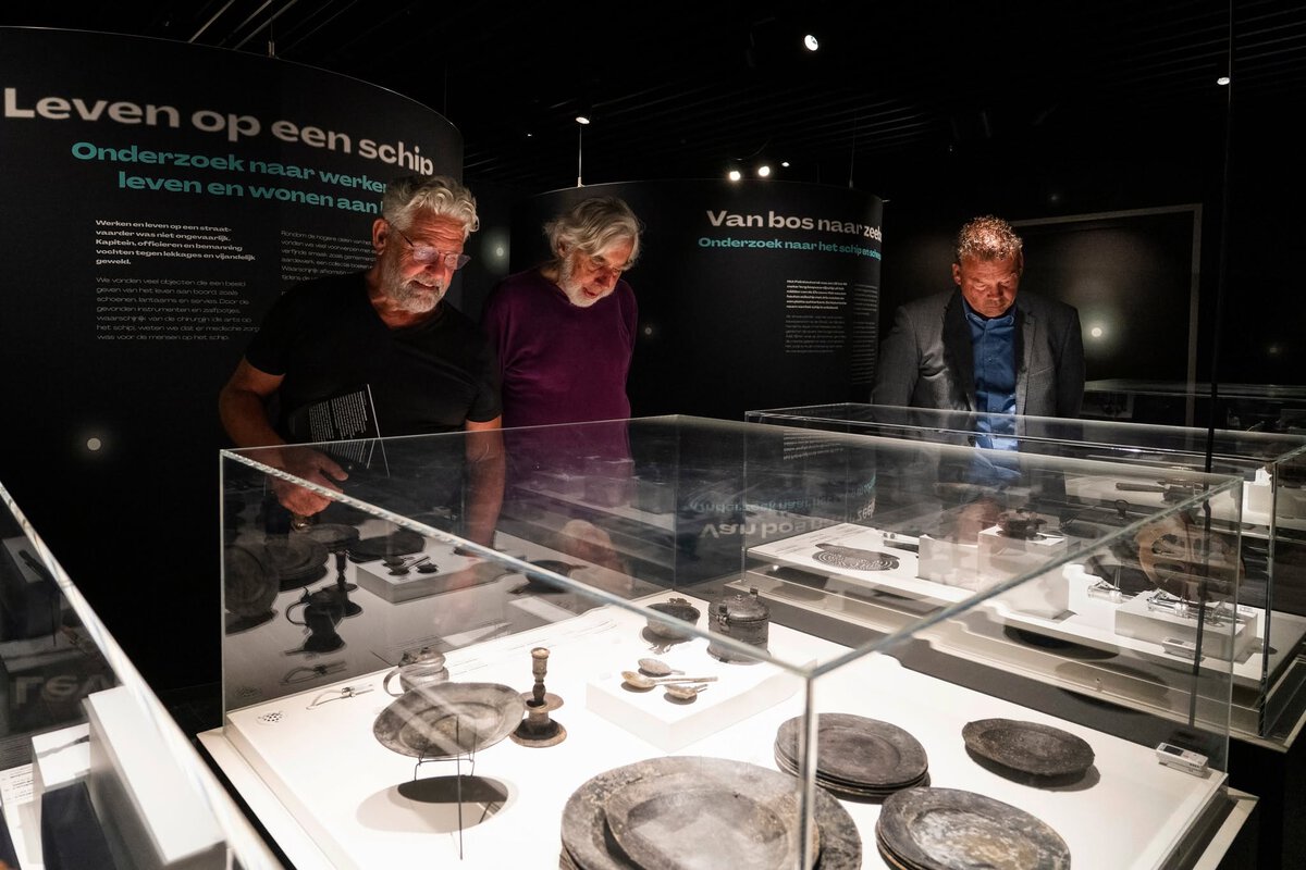 Opening van de nieuwe tentoonstelling Schip vol raadsels bij Huis van Hilde.